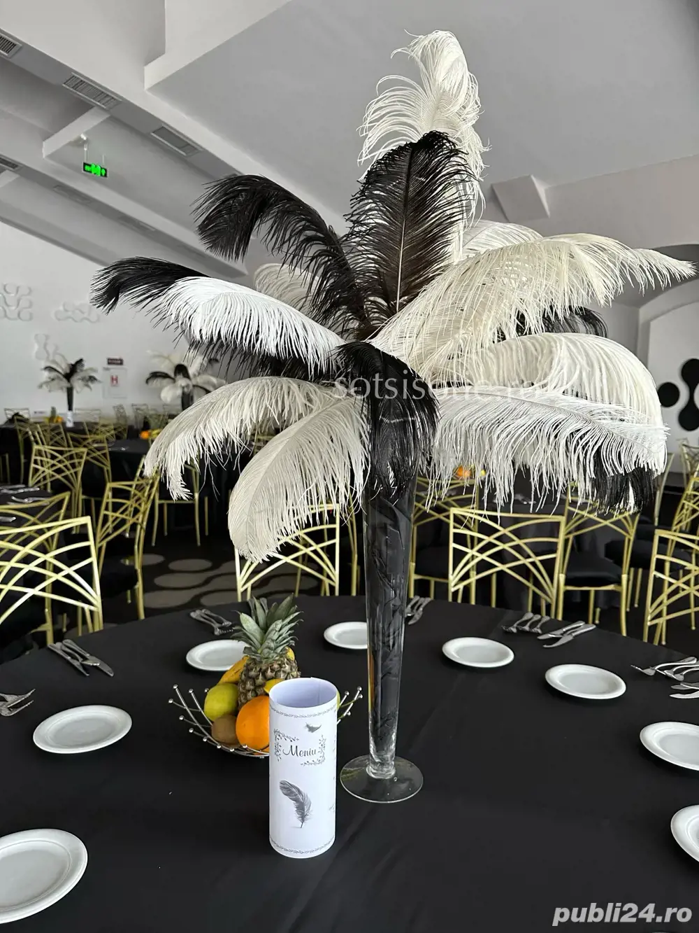 Aranjamente pene de strut diverse culori 