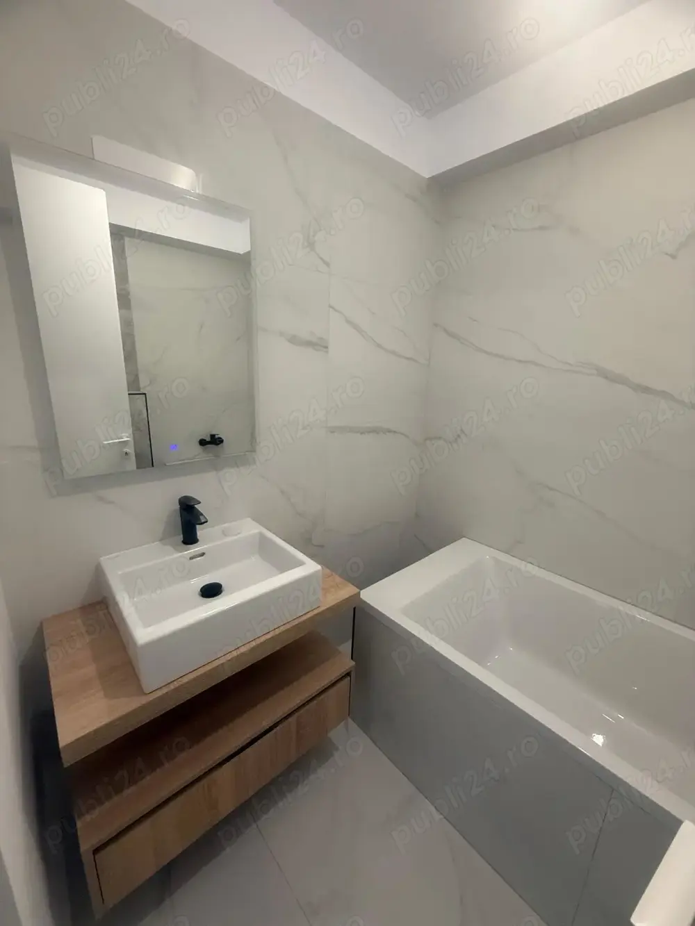 Închiriere apartament nemobilat Închiriere apartament nemobilat