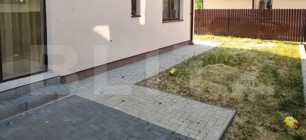 Comision Zero, apartament in vila, gradina de 76 mp, la 5 minute de Metro