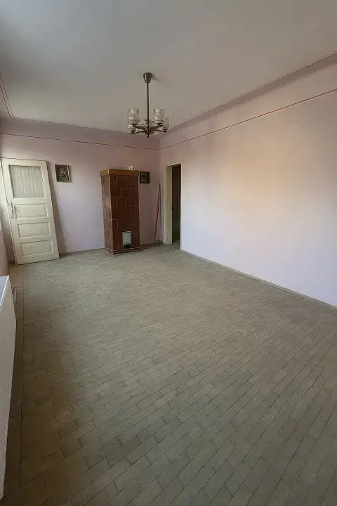 Apartament 3 camere 75 mp Triaj