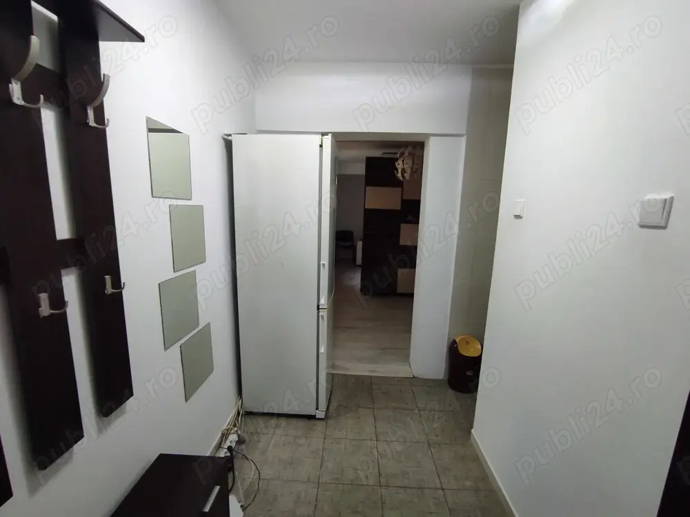 Garsoniera de inchiriat Tiglina 1 zona Tribunal