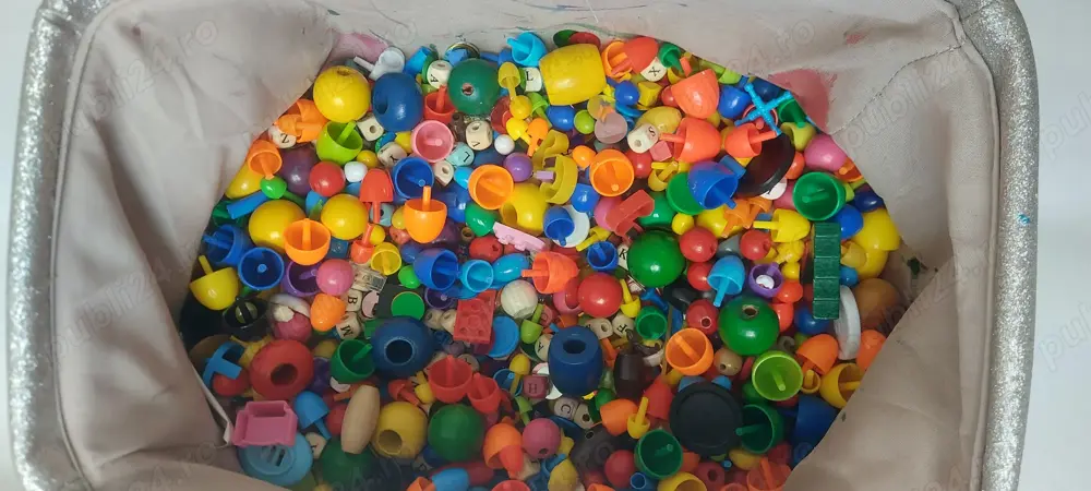 diverse JUCARII marunte LOT 