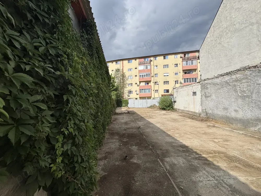 De vanzare teren 312 mp AC P+2 City Mall piata Flavia