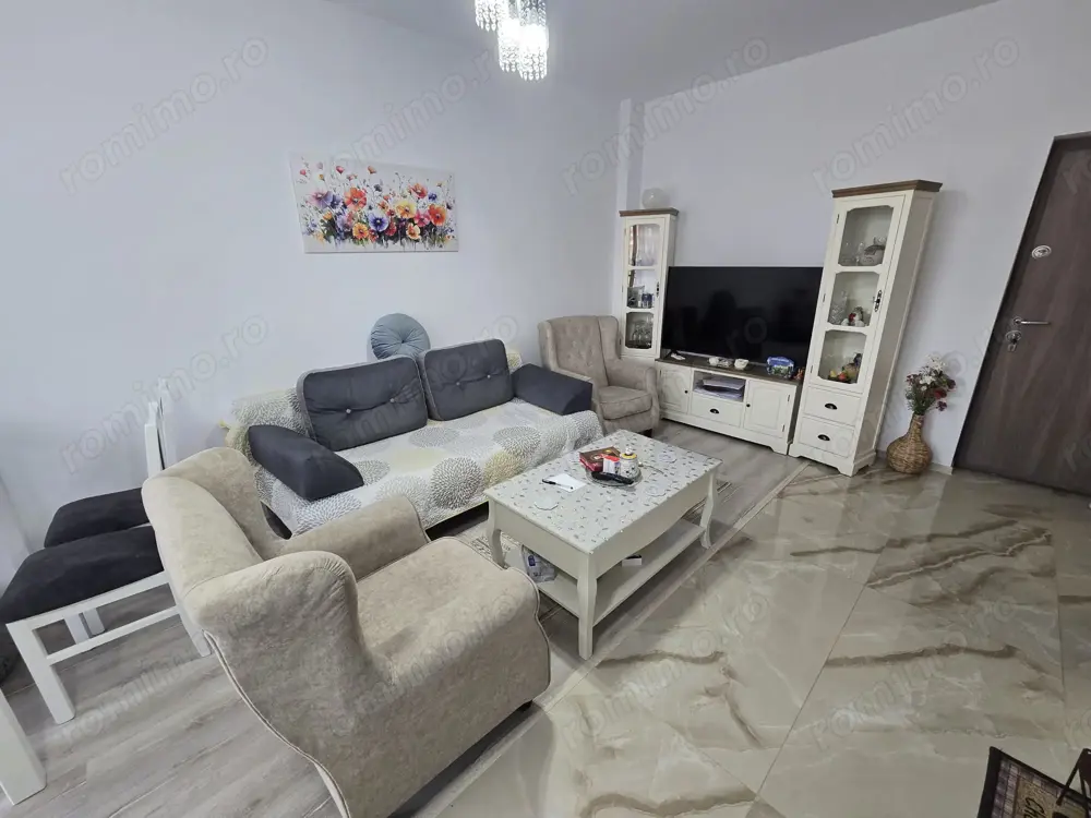 Gradina. Mobilat si utilat complet. 2 Bai. Aproape de Eso. 