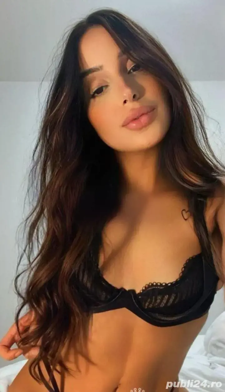 Buna .Stai ! Shemale trans ,pentru prima data în România ! 