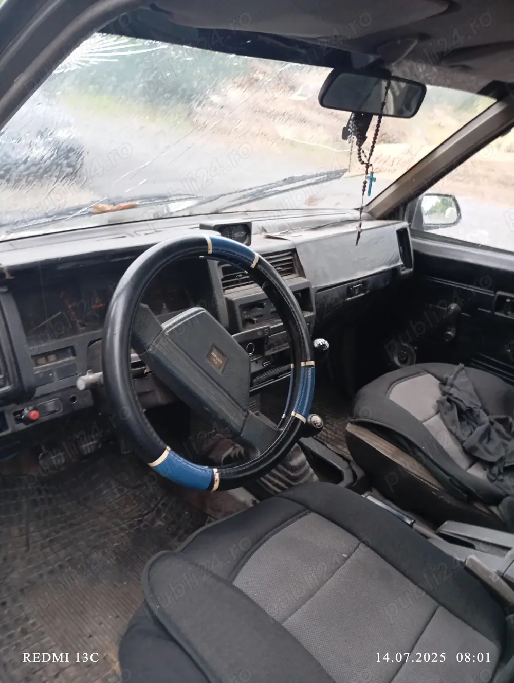 Nissan Navara 1 de pădure 