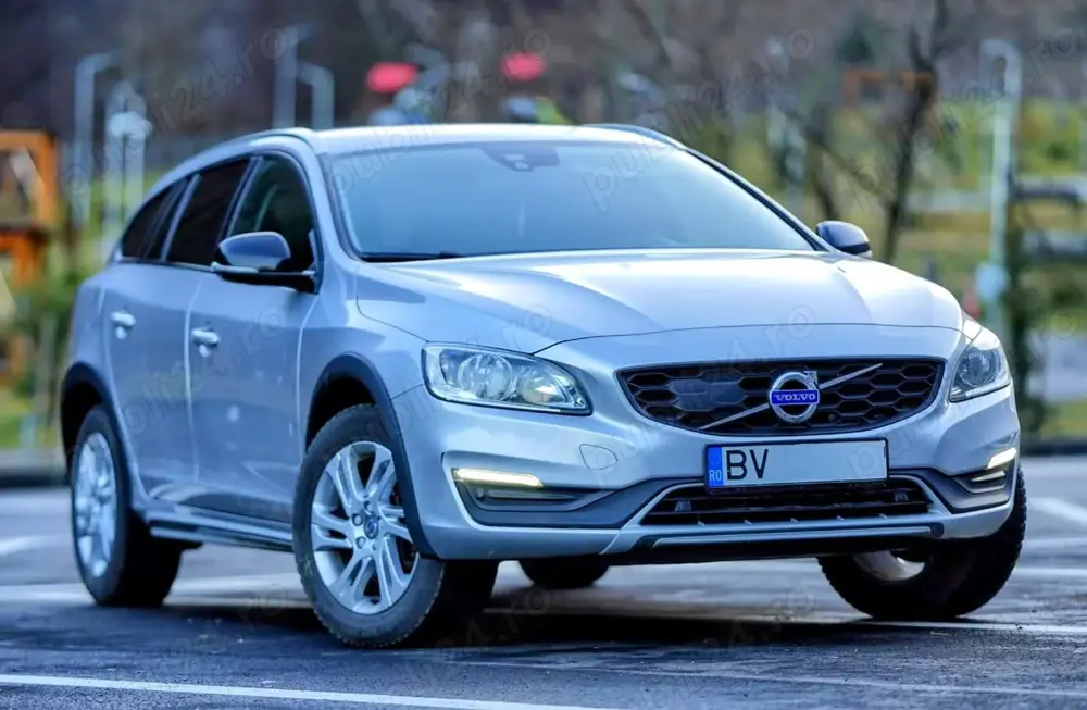 Volvo V60 Cross Country 2.0 D3   2018  Euro 6