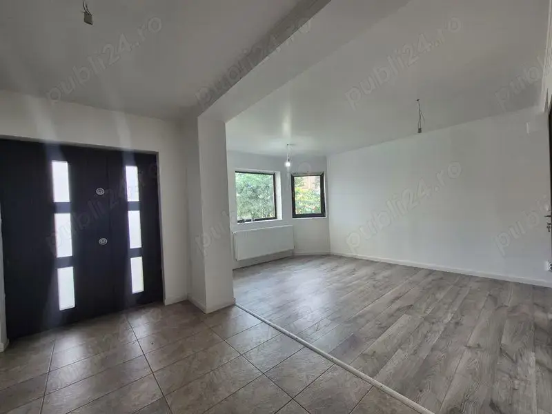 0% COMISION! Casă P+1 de vânzare   Târgu Jiu, cartier Panduraș