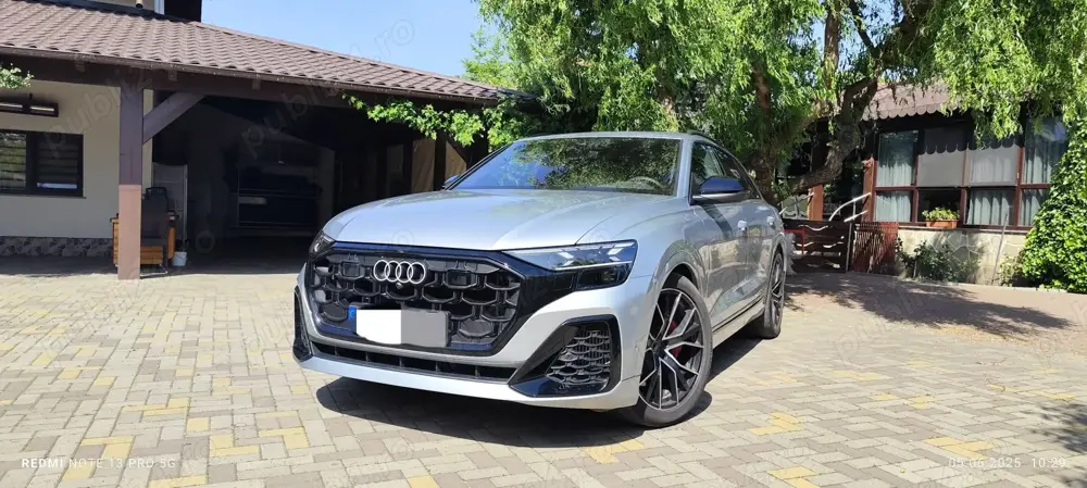 Vând Audi Q8 55tfsi 394 cp -plug in hybrid, 2024, pachet S Vând Audi Q8 55tfsi 394 cp -plug in hybrid, 2024, pachet S