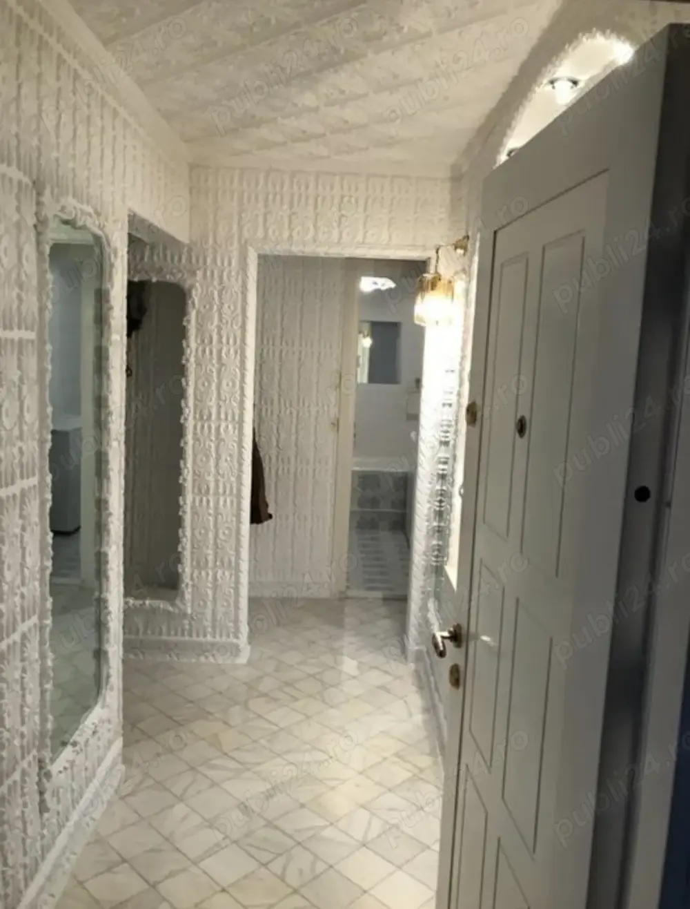 PROPRIETAR, Apartament 3 camere, CF1, Decomandat, 85mp, LUX