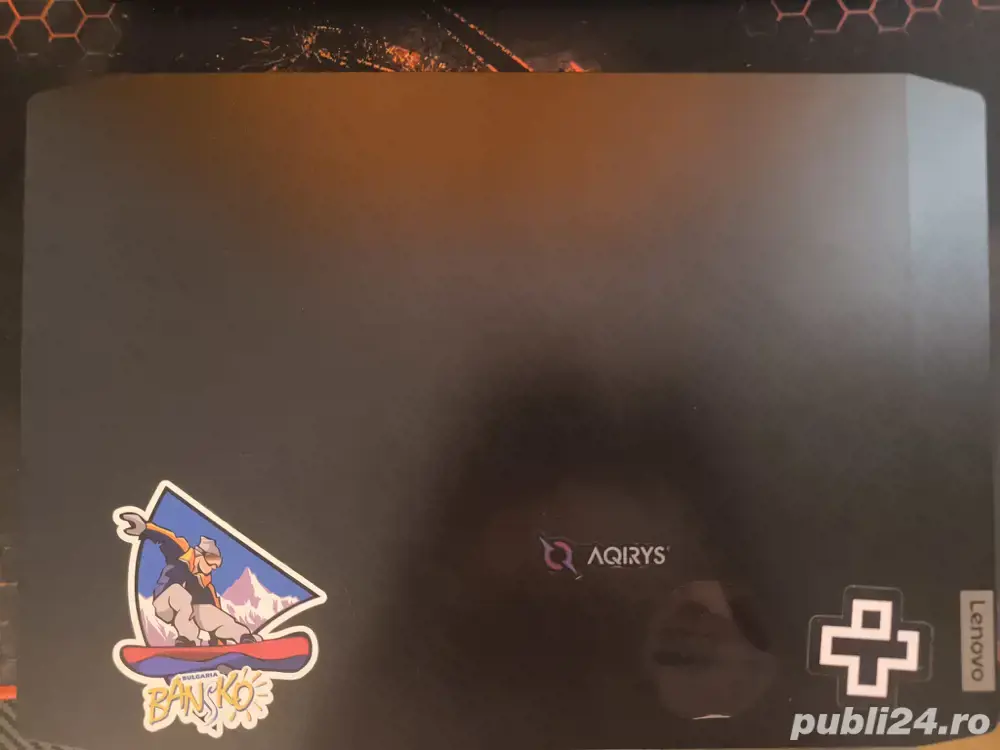 Vând Laptop Lenovo IdeaPad Gaming 3 15IMH05