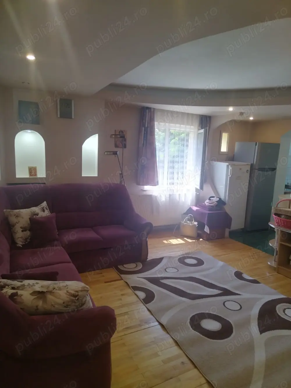Un apartament cu liniște și lumină de închiriat în Obcini, Suceava