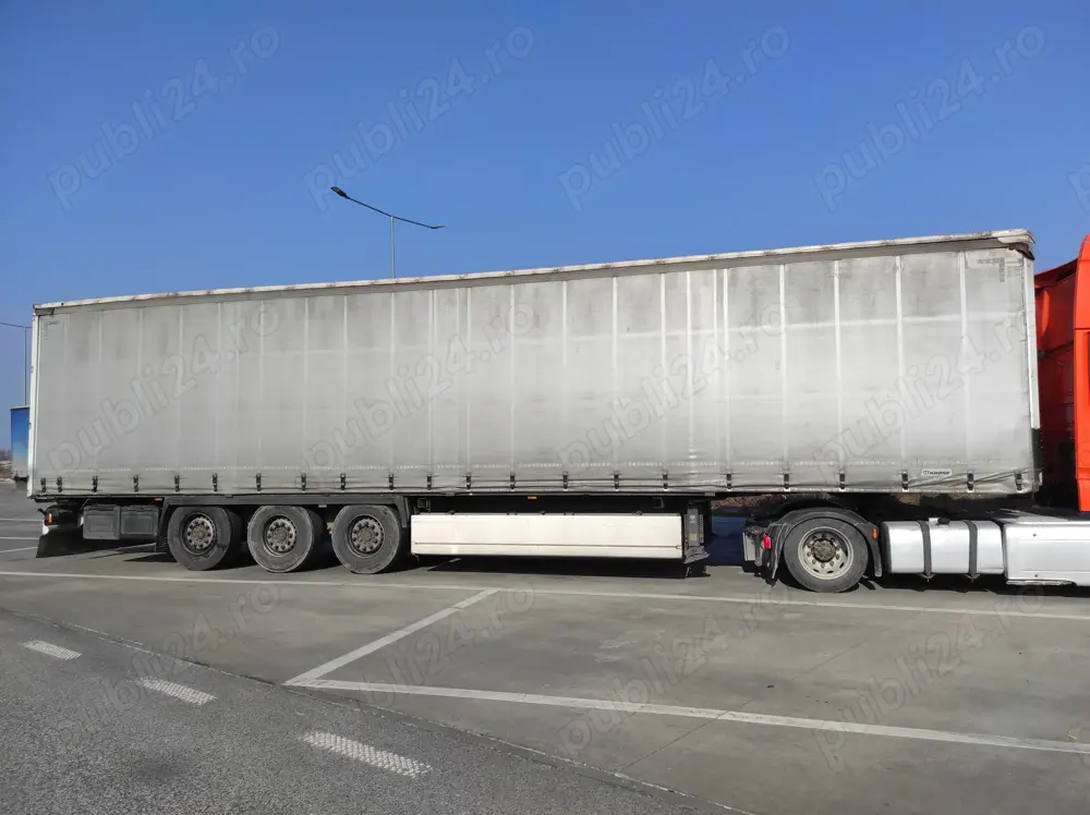 Vânzare semiremorcă Krone.