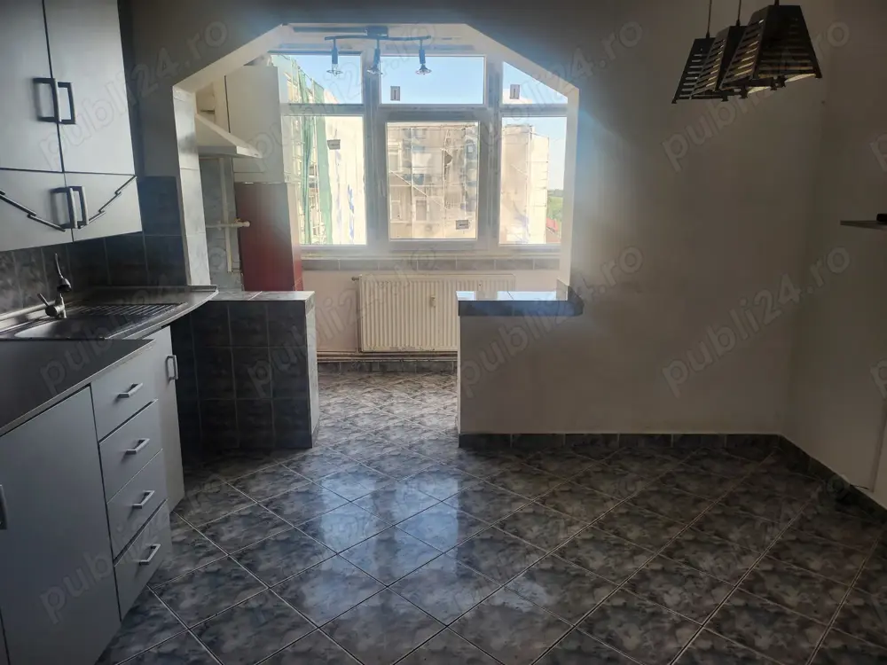 De vanzare apartament 4 camere Sannicolau Mare, la 5 min de spitalul orășenesc De vanzare apartament 4 camere Sannicolau Mare, la 5 min de spitalul orășenesc