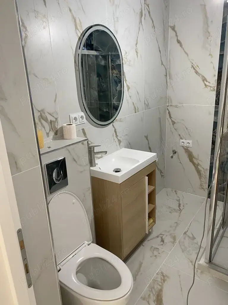 Vand apartament 3 camere Vand apartament 3 camere