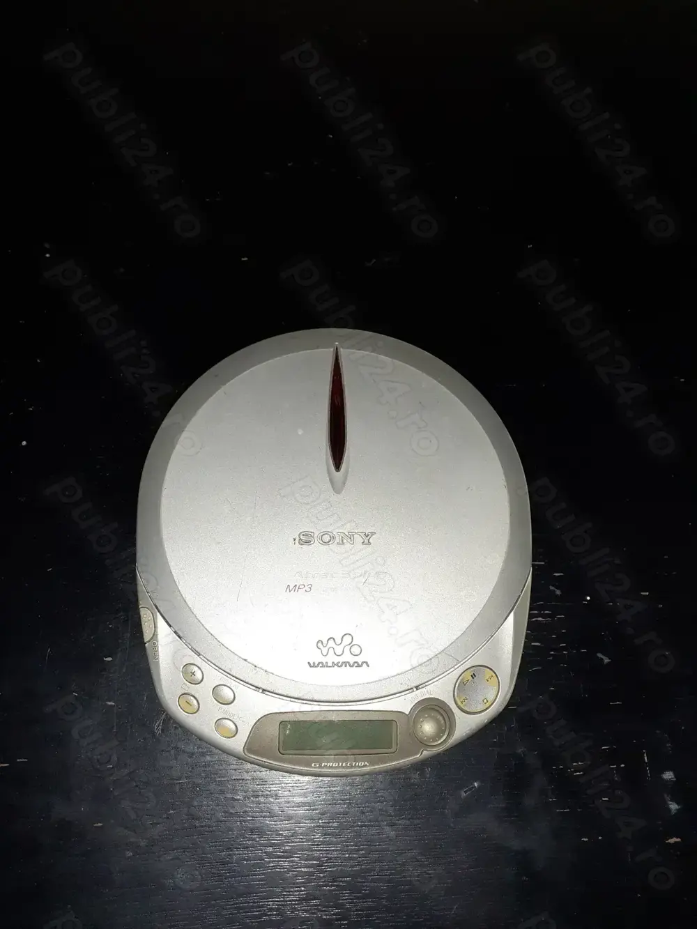 Vand Radio cd marca SONY