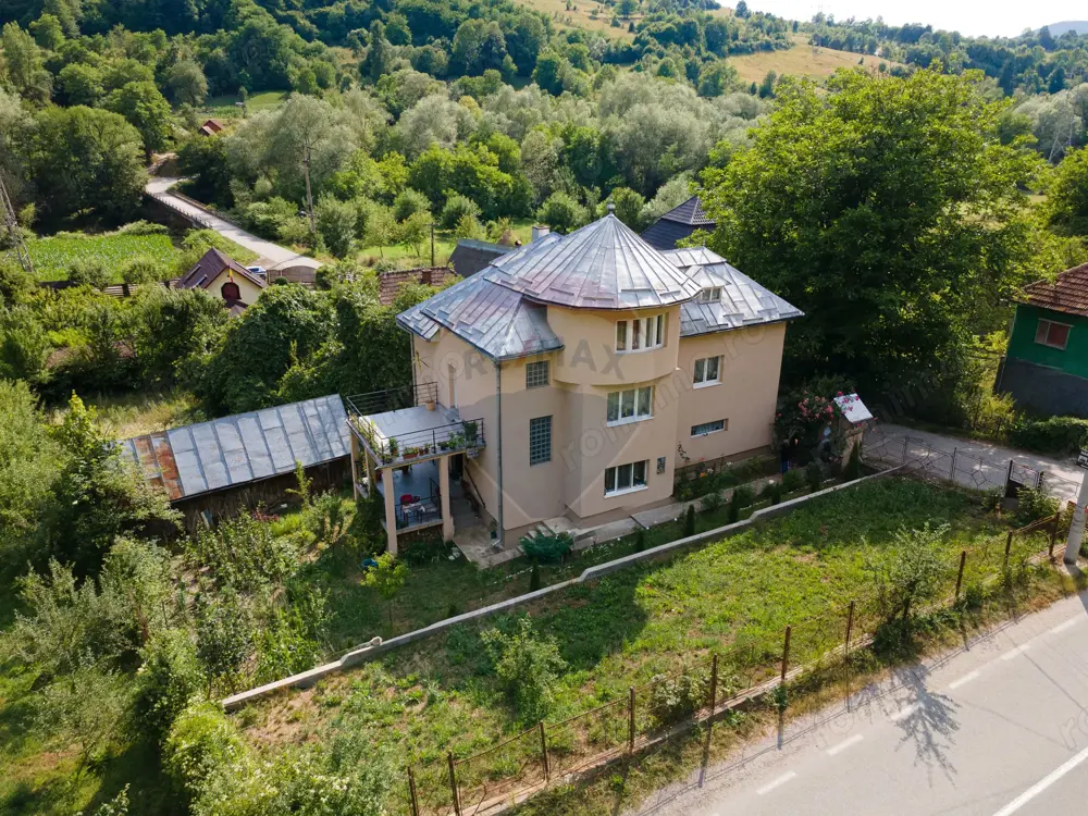 Casă / Vilă de vânzare COMISION 0%