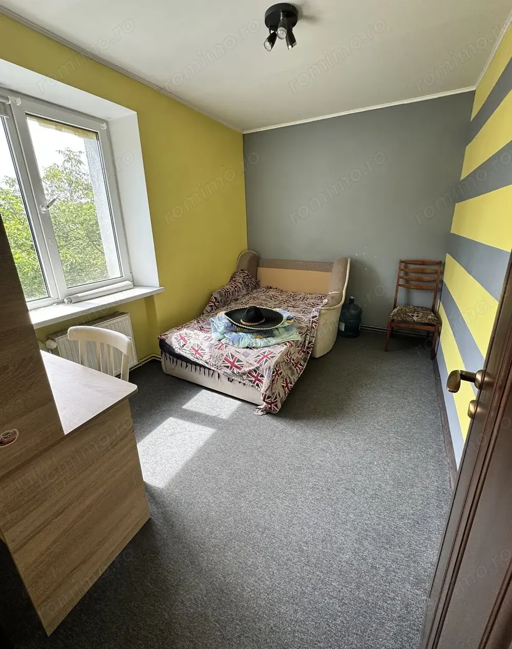 Garsoniera in zona Facultatii de Biologie, Izvor