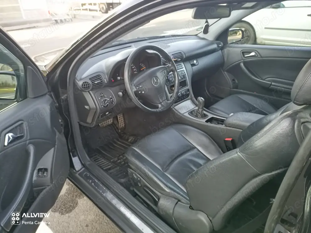 Vand autoturism mercedes benz c200