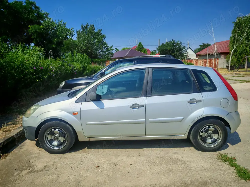 Vând urgent FORD FIESTA V   1.25 benzină, 2007, EURO 4  Vând urgent FORD FIESTA V   1.25 benzină, 2007, EURO 4