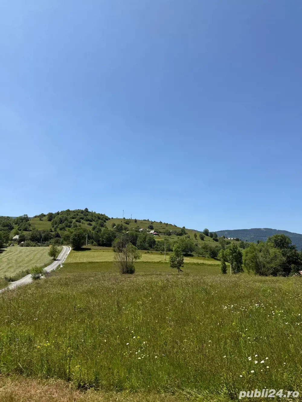 Vand teren intravilan 1820 mp