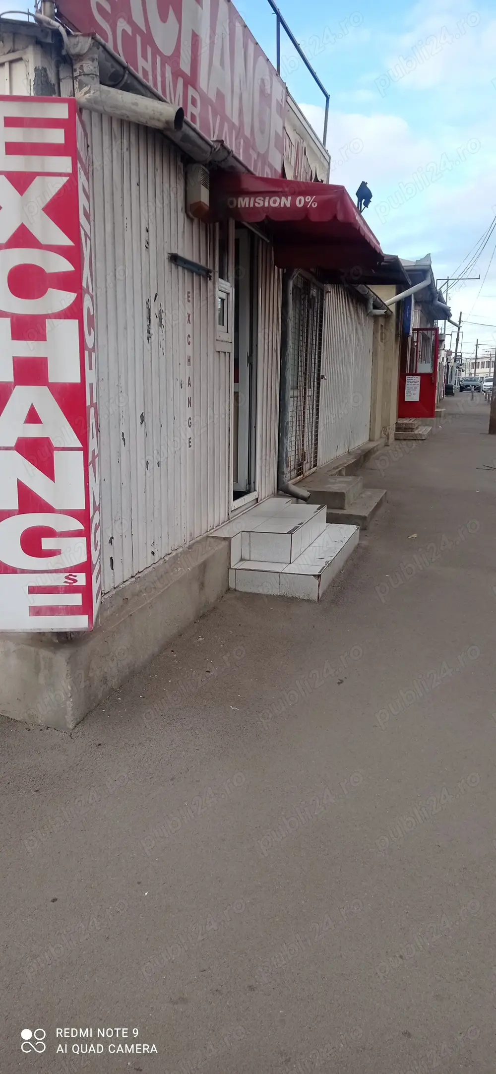 Închiriez spațiu comercial 40 mp stradal, vad bun.