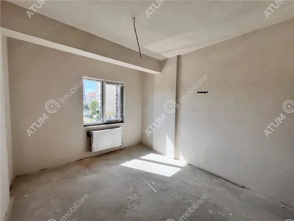 Apartament cu 3 camere decomandate si 2 balcoane in Sibiu