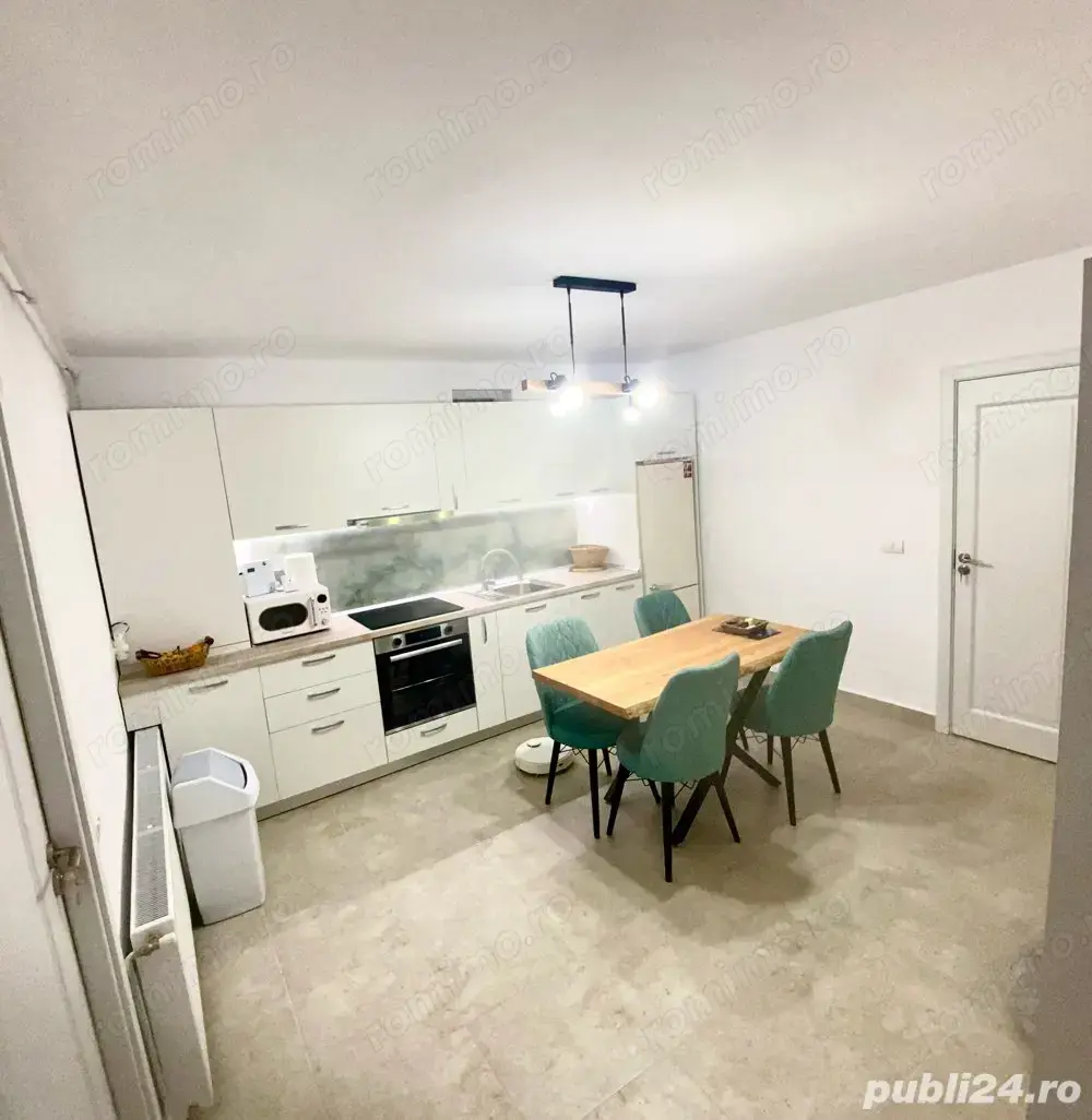 2 cam dec centrala proprie RENOVAT ,aproape de Complex Studentesc