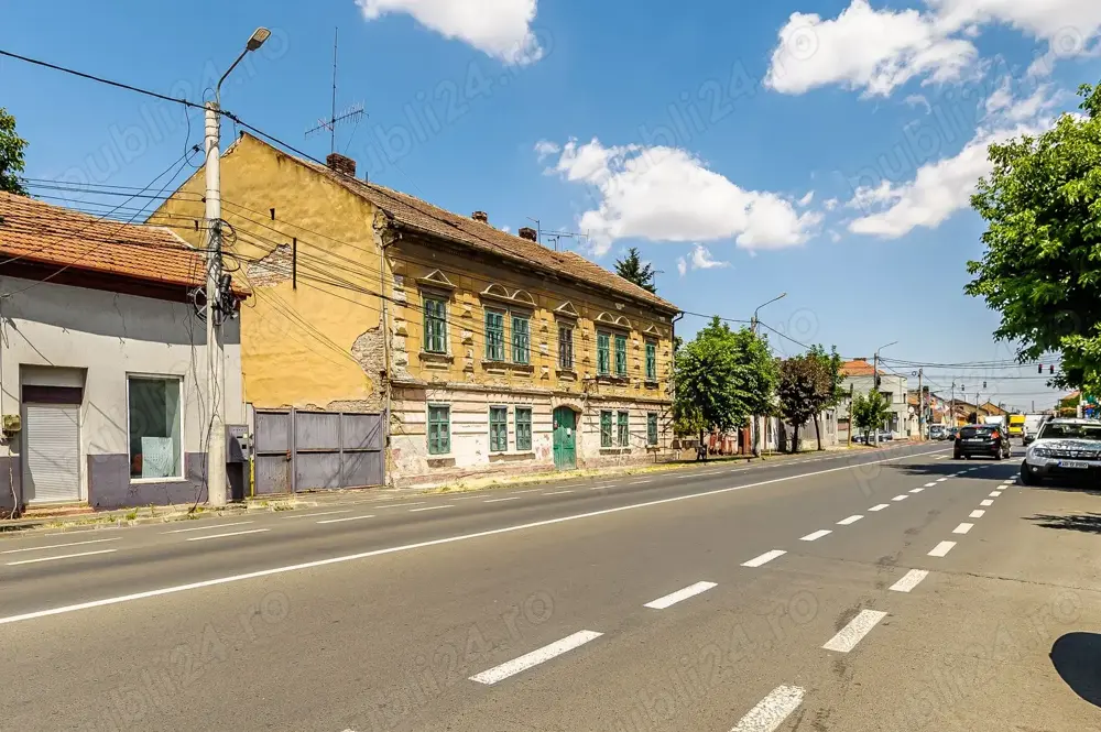 Unic proprietar  vând casă cu teren generos! OPORTUNITATE pentru INVESTIȚII!