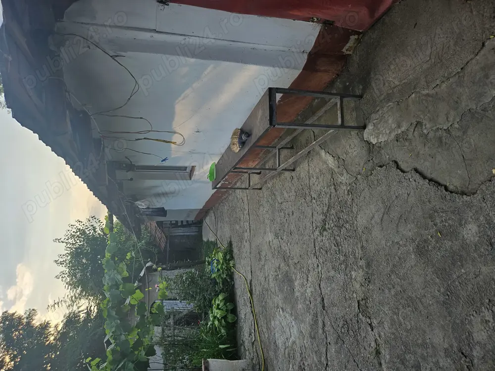 Casa de vanzare + teren ieftina