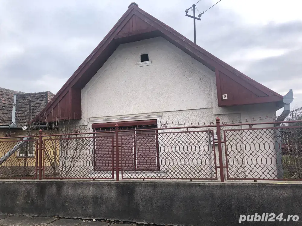 Casa de vanzare 3 camere Casa de vanzare 3 camere