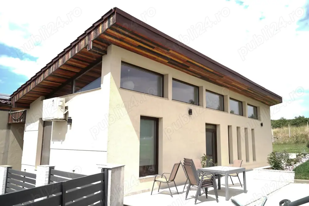 Casă superbă de vânzare 