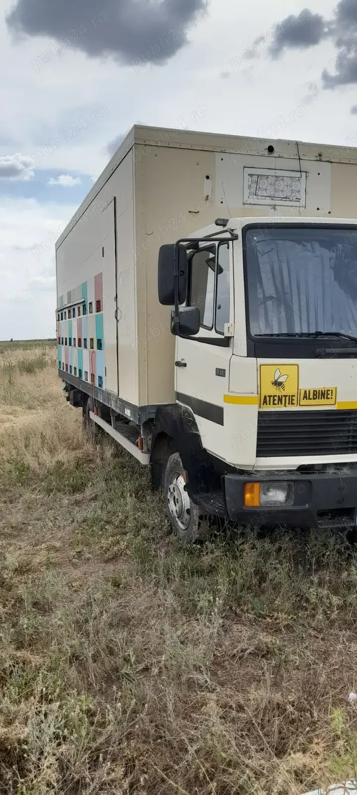 Camion apicol omologat Mercedes Benz 811