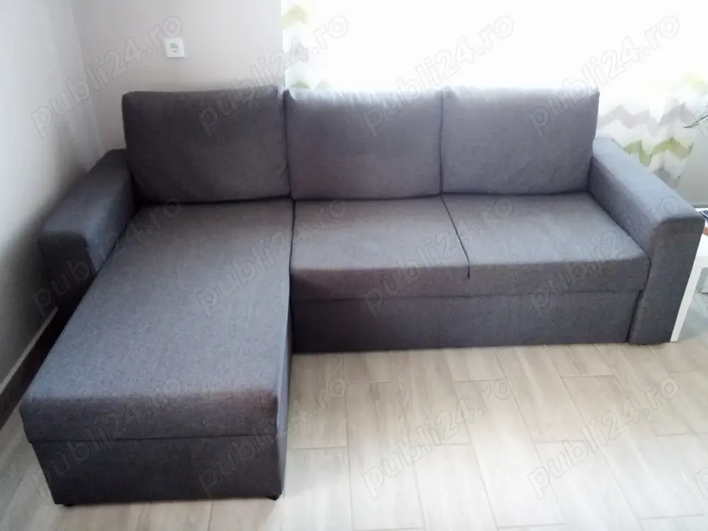  coltar de camera mare rabatabil in stare buna folosit foarte putin