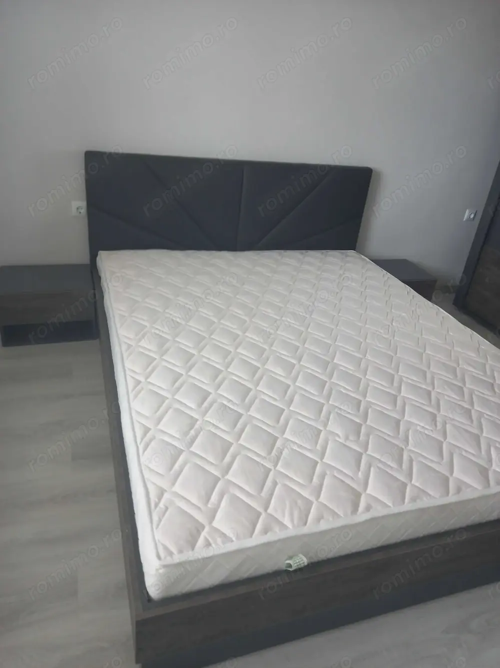 Garsoniera in zona Izvor, aproape de Universitate