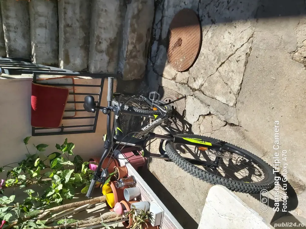 Vând bicicletă,stare foarte bună.