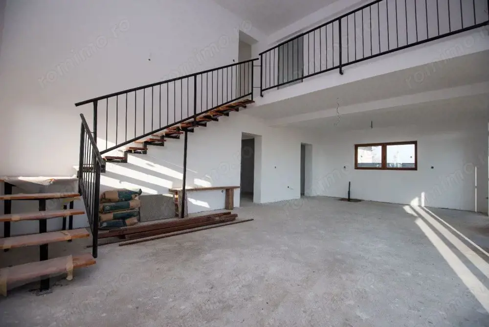 Preț redus 10000 Eur | Vila Moravia, 3 dormitoare, 3 băi, teren 450 mp, Pecica