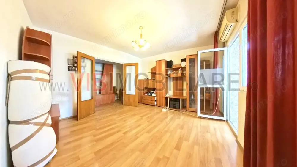 Titulescu - Piata Victoriei - Str Dr. Iacob Felix - 3 camere decomandat 