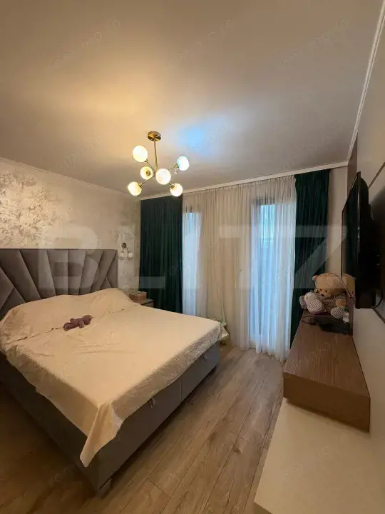 Apartament lux 3 camere, 2 bai, terasă unică 50 mp, constructie noua, Unirii