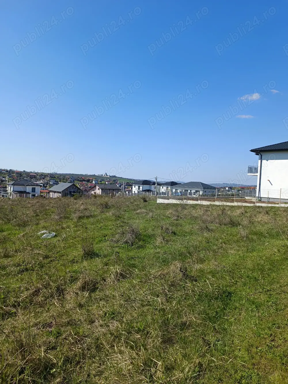Persoană fizică vând un teren de 1053mp intravilan în Bucium-Visani Iasi
