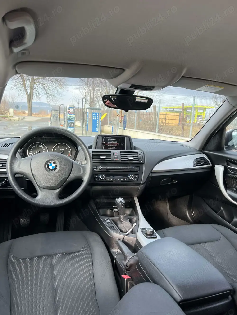 Vând BMW seria1 116 d  F20