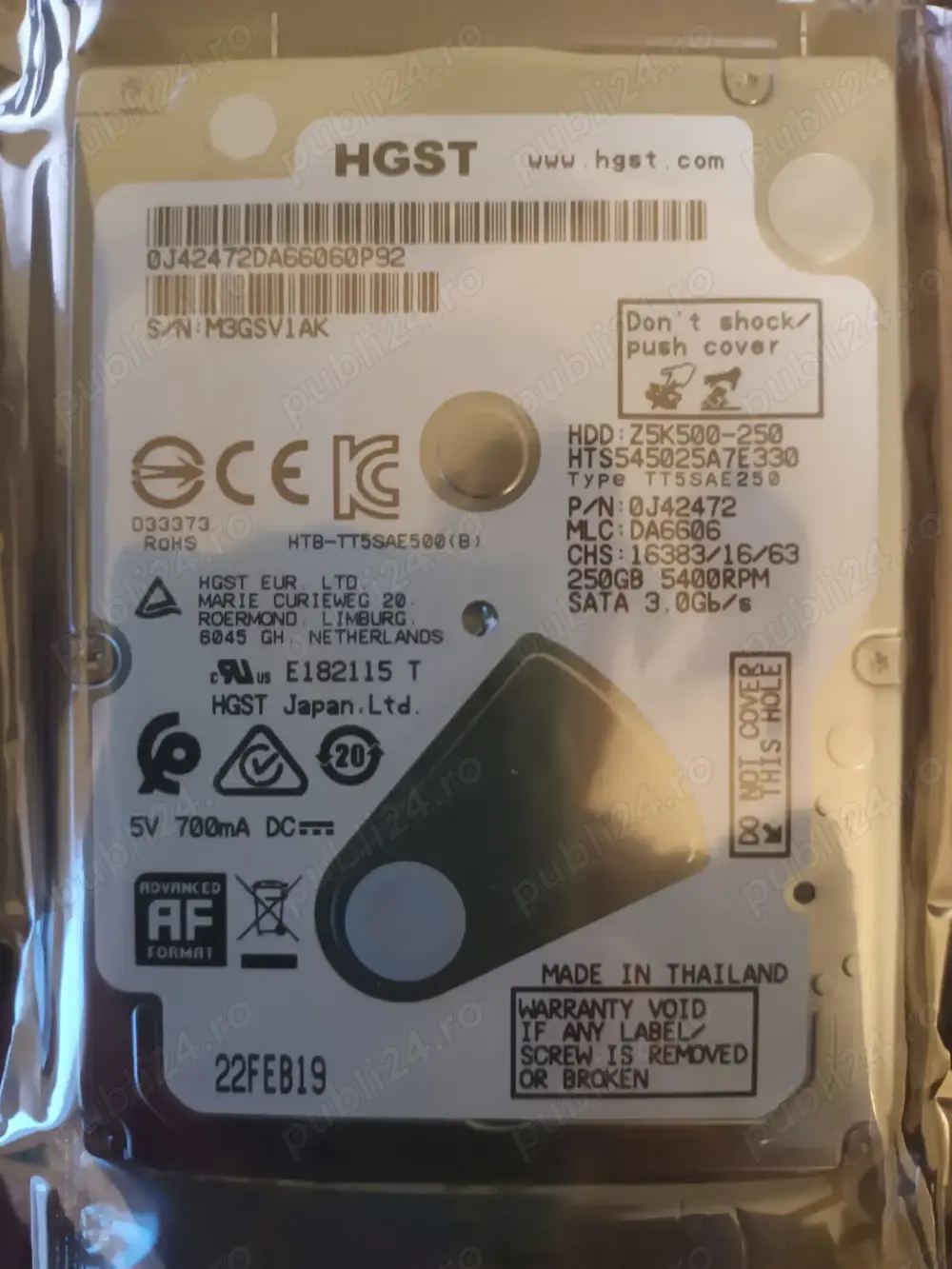 vand HDD 2,5 250 Gb nou sigilat HGST 5400 3GB S