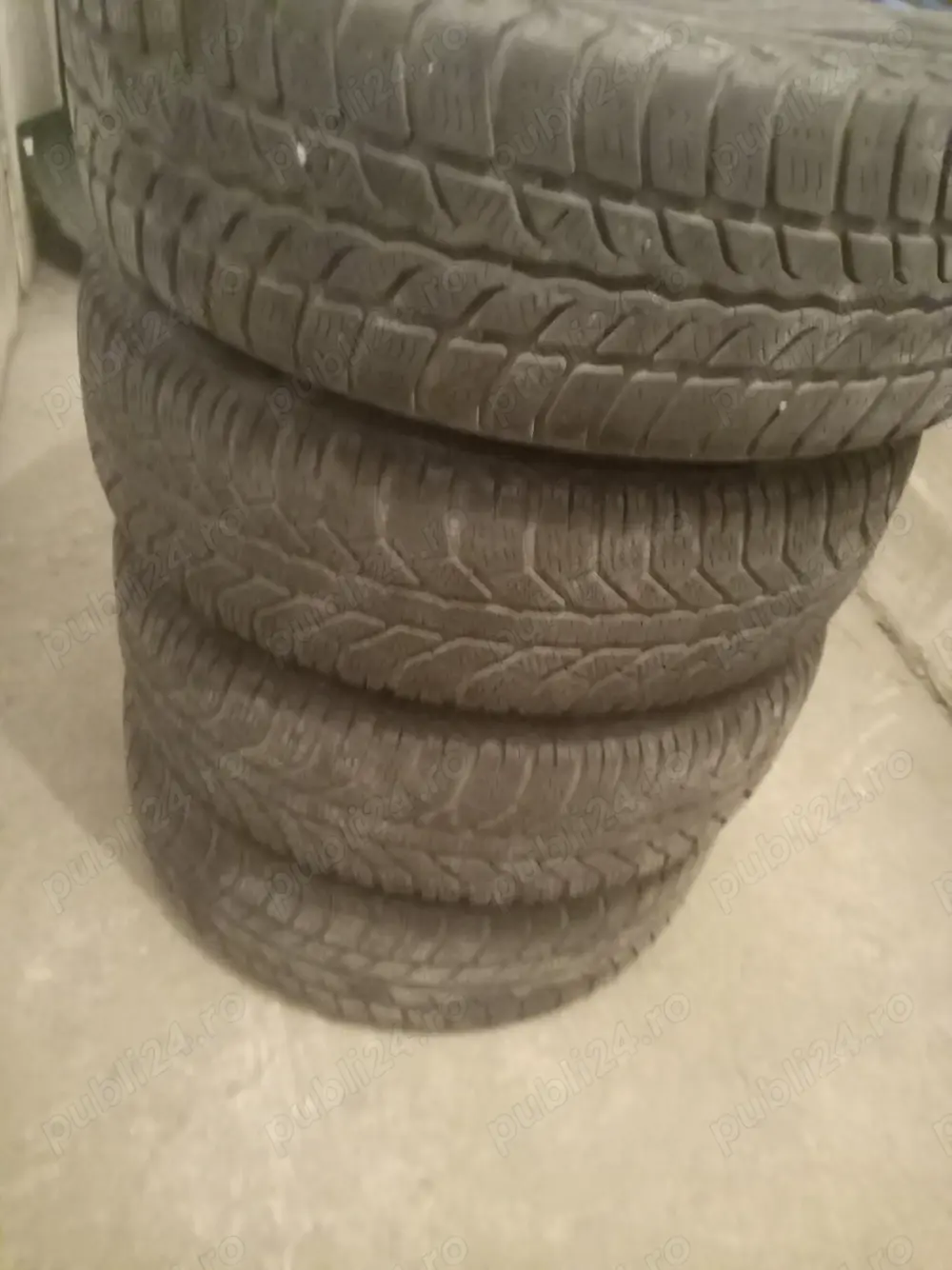 Vand roti iarna mazda 2 4x100 54 mm 175 65 14 m+s jante tabla