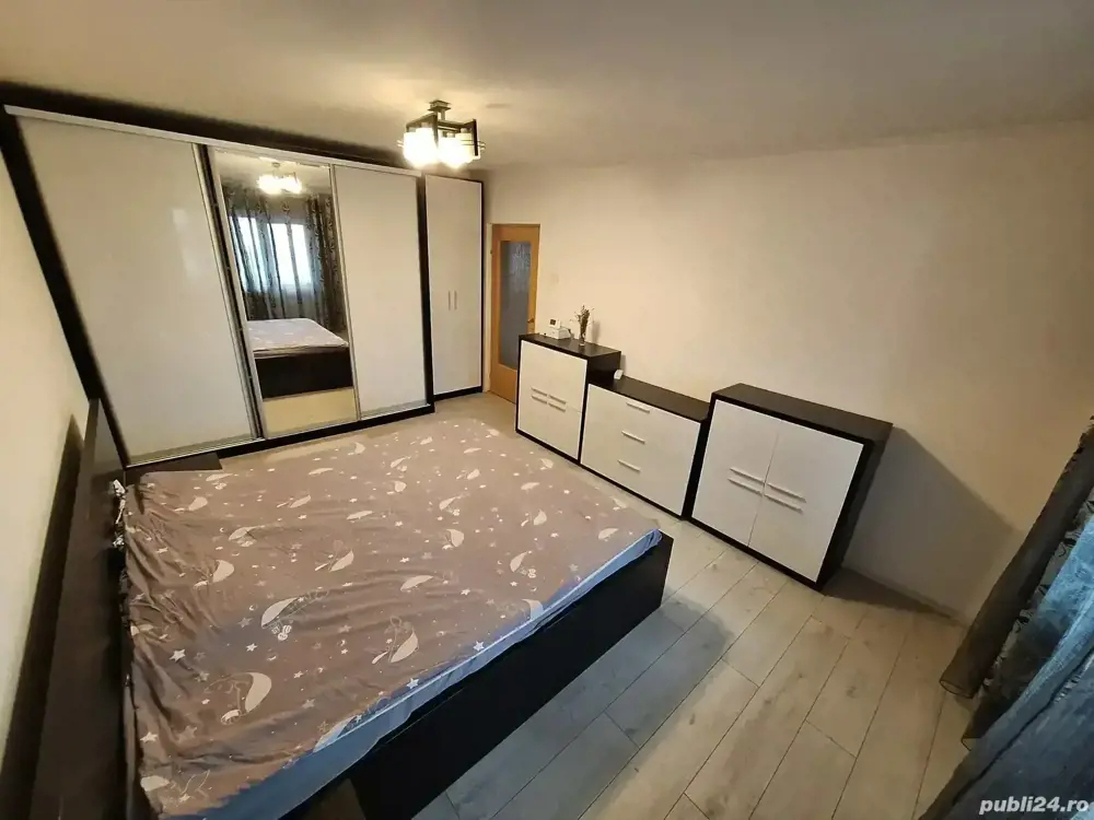 3 Camere zona Traian decomandat 