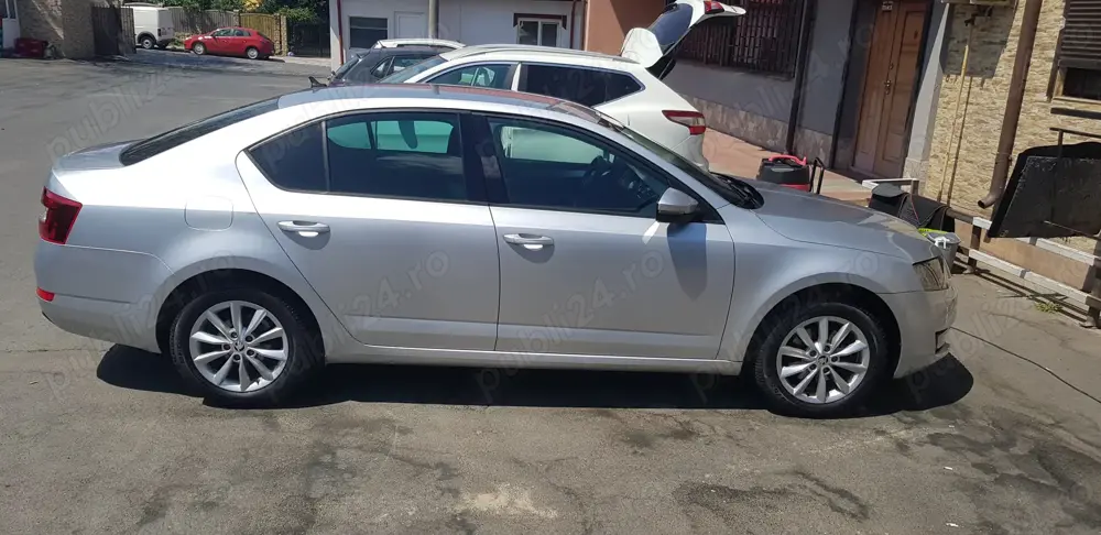 Skoda Octavia 3    2.0 TDI DSG euro 6
