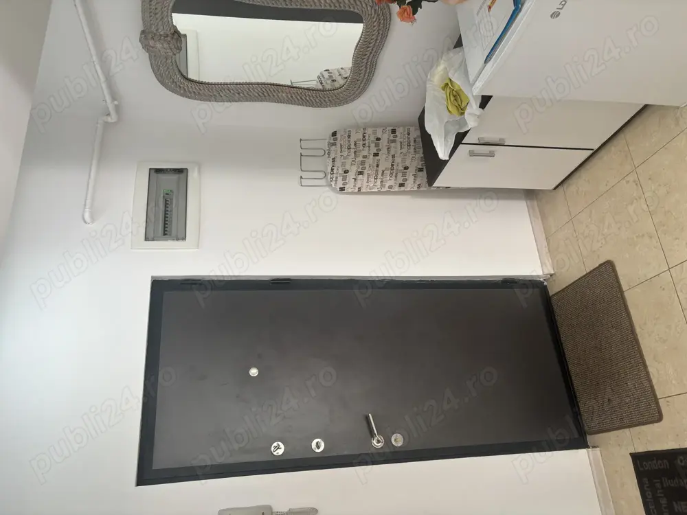 Inchiriez apartament cu 2 camere