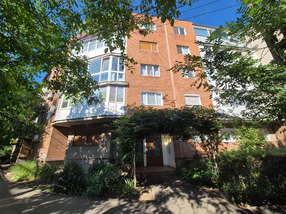 Apartament 3 camere pregătit pentru personalizare Podgoria Centru Arad