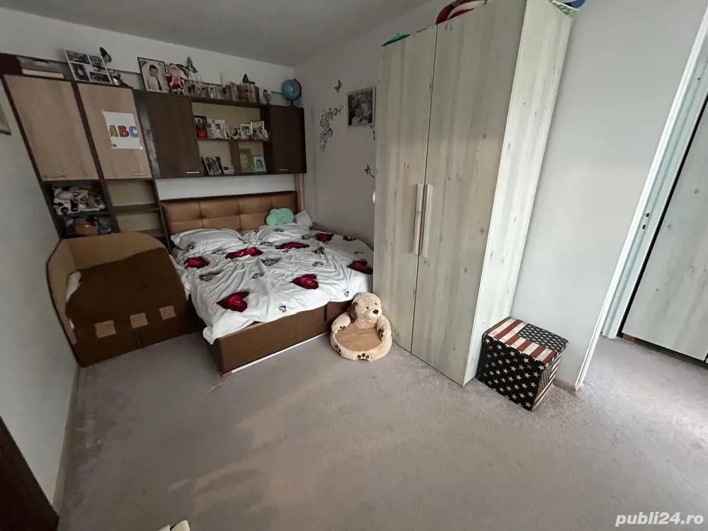 Vând apartament 2 camere VIVO