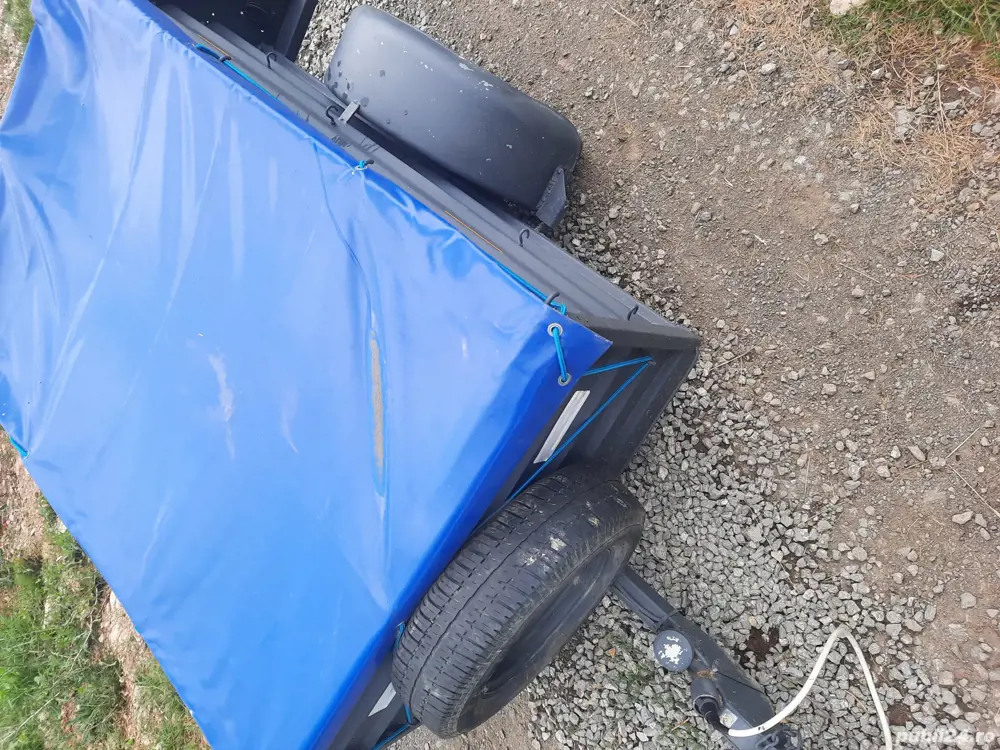 inchiriez remorca auto