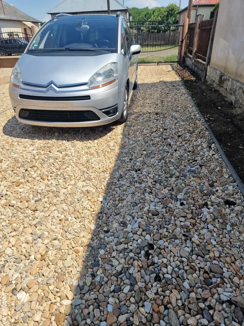 Citroen C4,7locuri,Automat,2litri benzin ,motor aspirant.